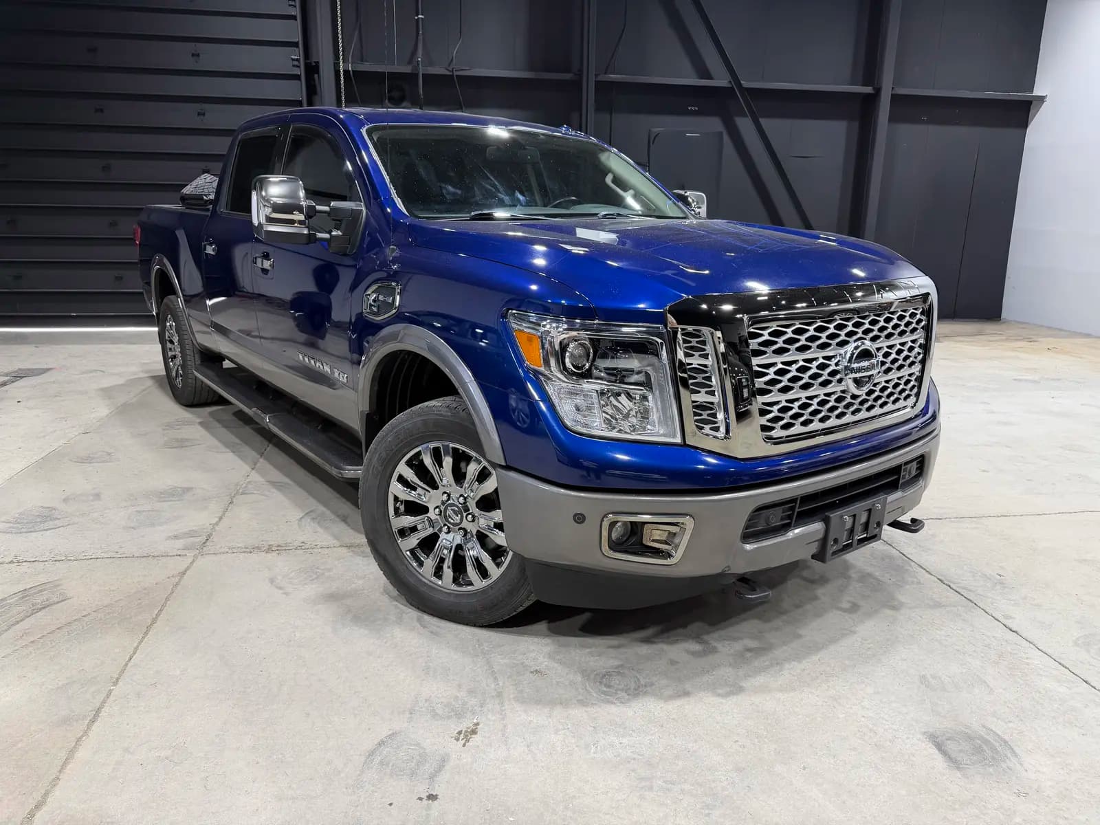 2019 Nissan Titan XD Platinum Reserve