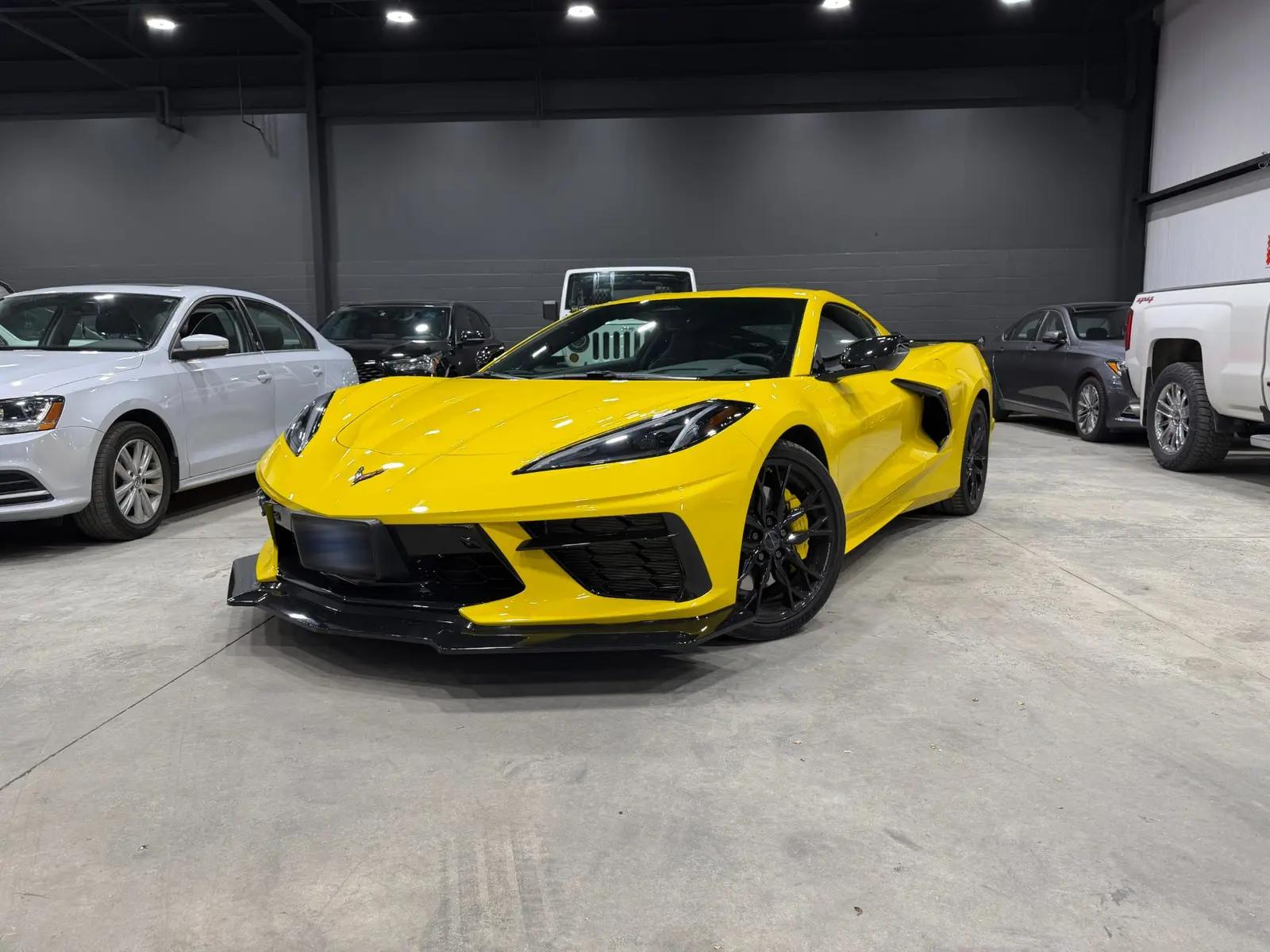 2025 Chevrolet Corvette Stingray 2LT Z51, front three quarter view