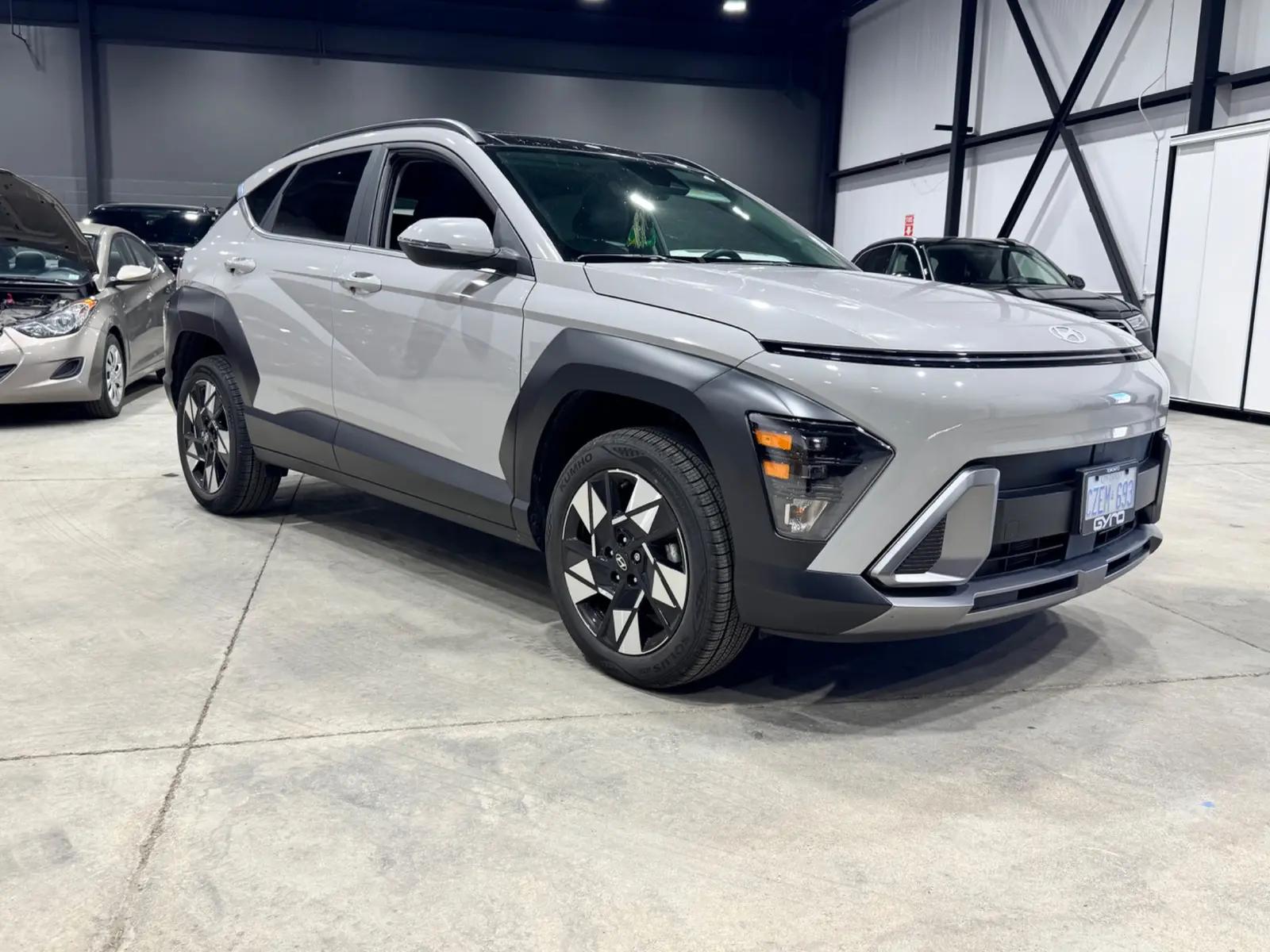 2025 Hyundai Kona Preferred w/Trend 4D Utility AWD, front three quarter view
