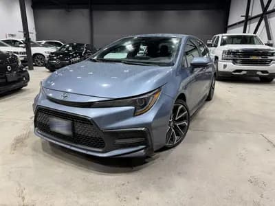 non-smoker 2020 Toyota Corolla SE in Blue with Gray interior, front three quarter view