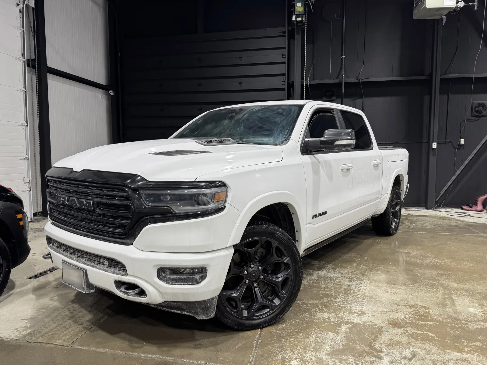 Certified, one-owner, Clean Carfax, local vehicle, non-smoker 2021 Ram 1500 Limited in White with Black interior